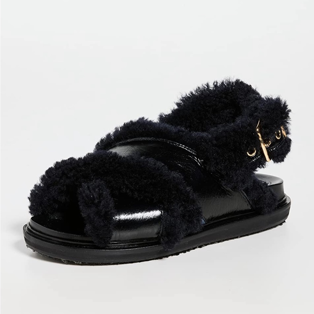Marni fussbett Criss cross sandal sold out